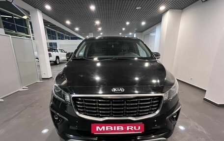 KIA Carnival III, 2019 год, 2 850 000 рублей, 8 фотография