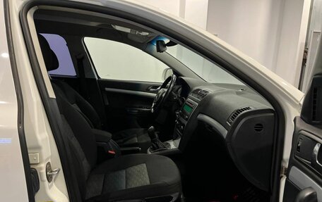 Skoda Octavia, 2011 год, 840 000 рублей, 28 фотография