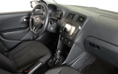 Volkswagen Polo VI (EU Market), 2016 год, 919 000 рублей, 12 фотография