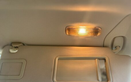 Audi A8, 2005 год, 470 000 рублей, 18 фотография