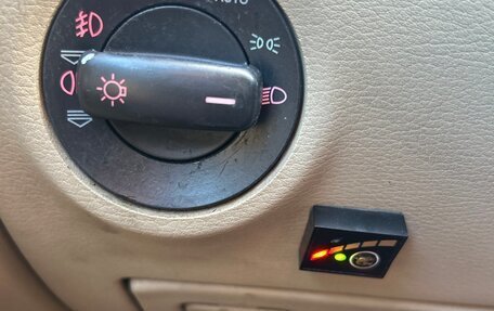 Audi A8, 2005 год, 470 000 рублей, 26 фотография