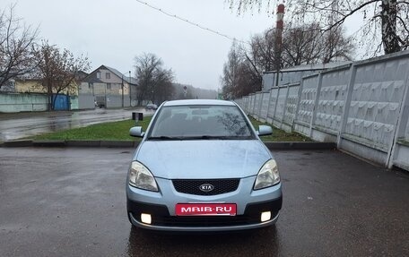KIA Rio II, 2009 год, 450 000 рублей, 1 фотография