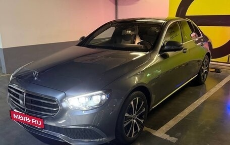 Mercedes-Benz E-Класс, 2020 год, 5 300 000 рублей, 28 фотография