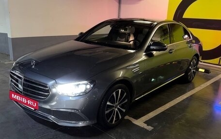 Mercedes-Benz E-Класс, 2020 год, 5 300 000 рублей, 25 фотография