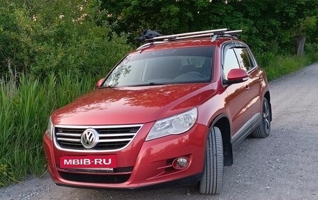 Volkswagen Tiguan I, 2009 год, 990 000 рублей, 2 фотография