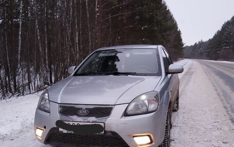 KIA Rio II, 2011 год, 550 000 рублей, 2 фотография