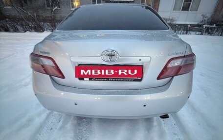 Toyota Camry, 2006 год, 610 000 рублей, 2 фотография