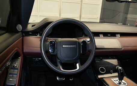 Land Rover Range Rover Evoque II, 2019 год, 3 999 000 рублей, 10 фотография