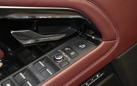 Land Rover Range Rover Evoque II, 2019 год, 3 999 000 рублей, 19 фотография