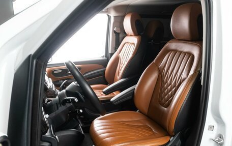 Mercedes-Benz V-Класс, 2015 год, 3 604 000 рублей, 10 фотография