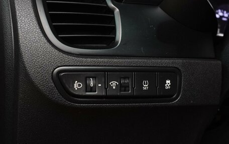 KIA Rio IV, 2018 год, 1 379 000 рублей, 17 фотография