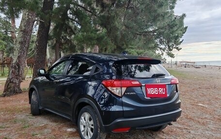 Honda Vezel, 2019 год, 2 099 000 рублей, 6 фотография