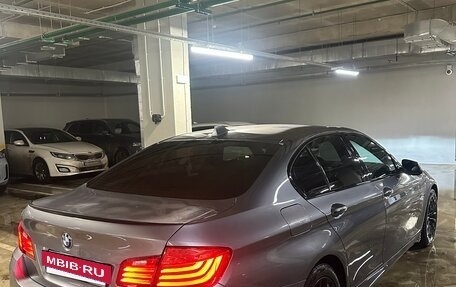 BMW 5 серия, 2014 год, 3 000 000 рублей, 6 фотография