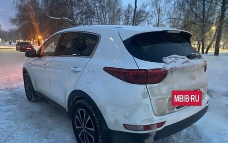 KIA Sportage IV рестайлинг, 2017 год, 1 390 000 рублей, 4 фотография