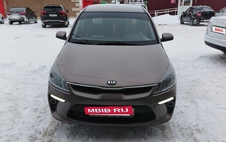 KIA Rio IV, 2019 год, 1 380 000 рублей, 3 фотография