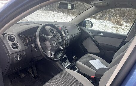 Volkswagen Tiguan I, 2011 год, 935 000 рублей, 1 фотография