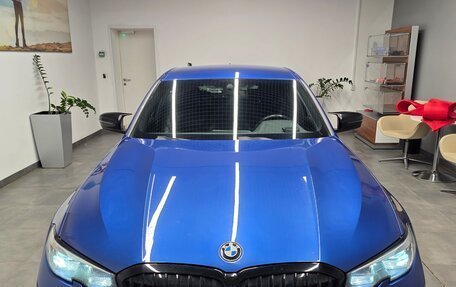 BMW 3 серия, 2019 год, 3 770 000 рублей, 2 фотография