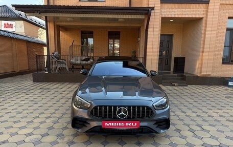 Mercedes-Benz E-Класс, 2018 год, 3 550 000 рублей, 7 фотография