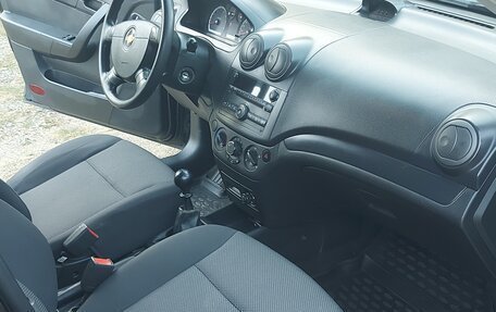 Chevrolet Aveo III, 2010 год, 460 000 рублей, 10 фотография