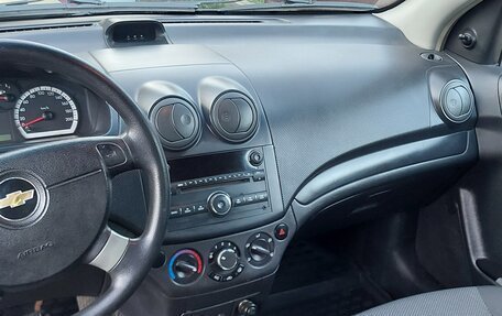 Chevrolet Aveo III, 2010 год, 460 000 рублей, 9 фотография