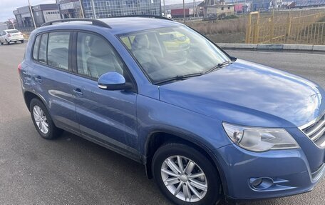Volkswagen Tiguan I, 2011 год, 935 000 рублей, 14 фотография