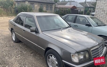 Mercedes-Benz W124, 1990 год, 499 000 рублей, 2 фотография