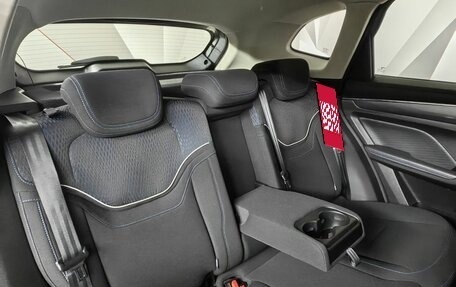 Haval Jolion, 2023 год, 1 749 000 рублей, 16 фотография