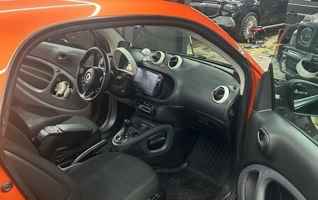 Smart Fortwo III, 2016 год, 800 000 рублей, 4 фотография