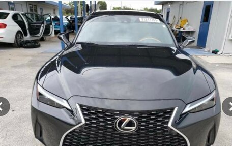 Lexus IS III, 2023 год, 2 800 000 рублей, 2 фотография