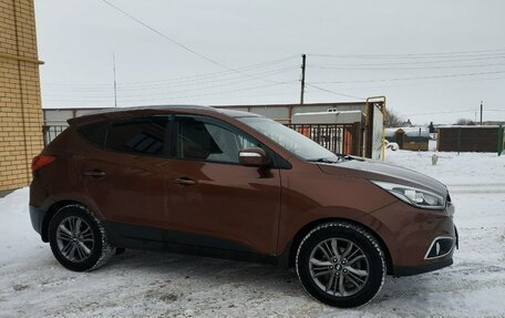 Hyundai ix35 I рестайлинг, 2013 год, 1 470 000 рублей, 2 фотография