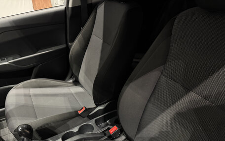 Hyundai Solaris II рестайлинг, 2020 год, 1 350 000 рублей, 24 фотография