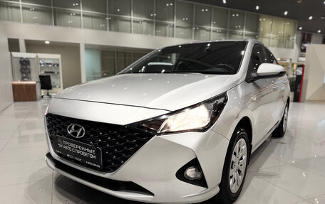 Hyundai Solaris II рестайлинг, 2020 год, 1 350 000 рублей, 28 фотография