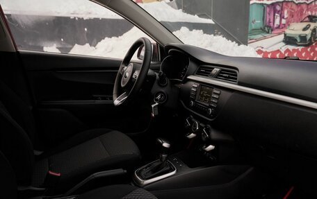 KIA Rio IV, 2018 год, 1 198 000 рублей, 6 фотография