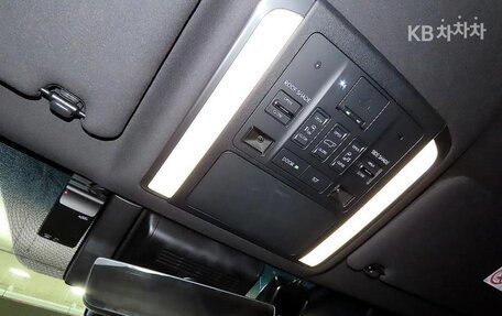 Lexus LM, 2023 год, 19 800 000 рублей, 10 фотография