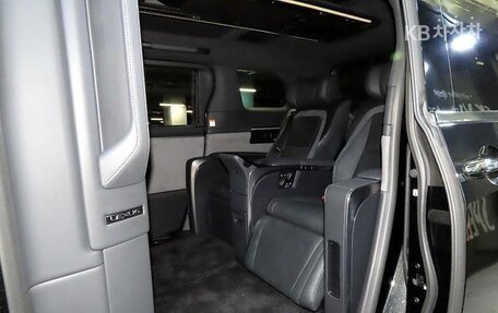 Lexus LM, 2023 год, 19 800 000 рублей, 5 фотография