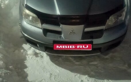 Mitsubishi Outlander III рестайлинг 3, 2008 год, 850 000 рублей, 1 фотография