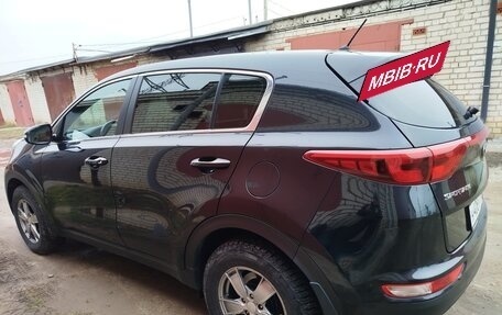 KIA Sportage IV рестайлинг, 2016 год, 1 800 000 рублей, 3 фотография