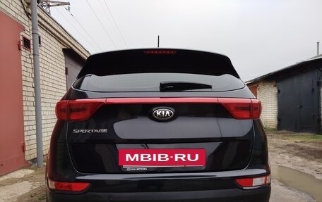 KIA Sportage IV рестайлинг, 2016 год, 1 800 000 рублей, 6 фотография