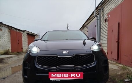 KIA Sportage IV рестайлинг, 2016 год, 1 800 000 рублей, 2 фотография