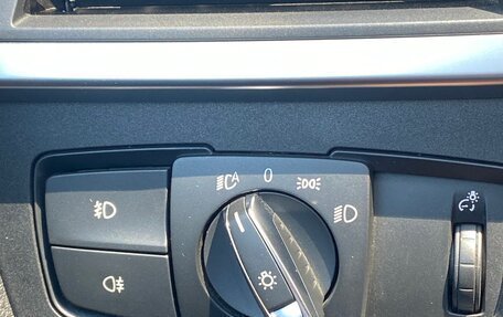 BMW 3 серия, 2017 год, 1 850 000 рублей, 12 фотография