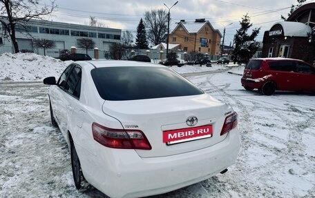 Toyota Camry, 2010 год, 987 000 рублей, 3 фотография