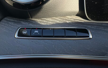 Mercedes-Benz CLS, 2018 год, 5 330 000 рублей, 16 фотография