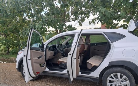 Hyundai Tucson III, 2020 год, 2 150 000 рублей, 8 фотография