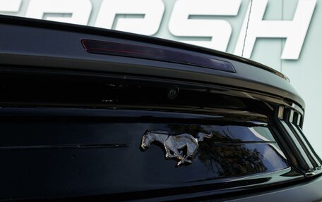 Ford Mustang VI рестайлинг, 2019 год, 2 650 000 рублей, 10 фотография