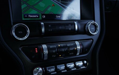 Ford Mustang VI рестайлинг, 2019 год, 2 650 000 рублей, 18 фотография