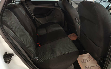 Ford Focus II рестайлинг, 2011 год, 650 000 рублей, 15 фотография