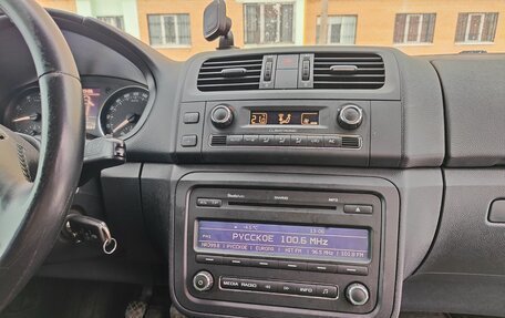 Skoda Fabia II, 2010 год, 650 000 рублей, 5 фотография