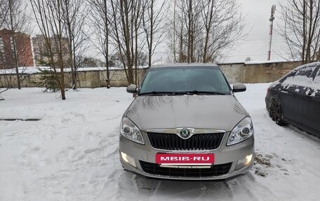 Skoda Fabia II, 2010 год, 650 000 рублей, 3 фотография