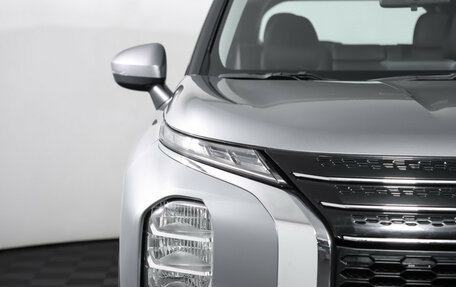 Mitsubishi Outlander, 2022 год, 3 379 000 рублей, 23 фотография