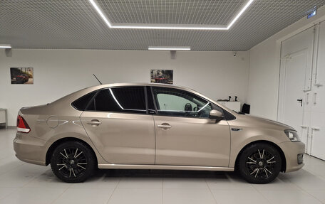 Volkswagen Polo VI (EU Market), 2016 год, 1 007 000 рублей, 4 фотография